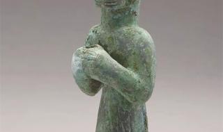 三星堆出土120根象牙 三星堆出土120根象牙